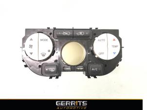Used Heater control panel Nissan Micra (K12) 1.2 16V Price € 47,30 Margin scheme offered by Gerrits Automotive