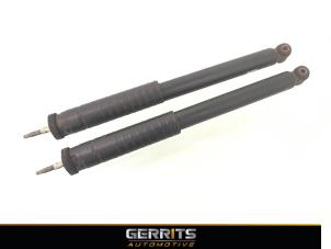 Used Shock absorber kit Mercedes A (W169) 2.0 A-200 5-Drs. Price € 66,00 Margin scheme offered by Gerrits Automotive