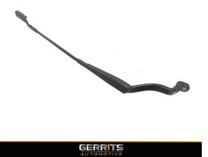 Used Front wiper arm Ford Galaxy (WA6) 2.0 16V Price € 21,98 Margin scheme offered by Gerrits Automotive