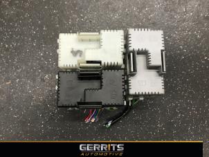 Used Fuse box Ford Galaxy (WA6) 2.0 16V Price € 66,00 Margin scheme offered by Gerrits Automotive