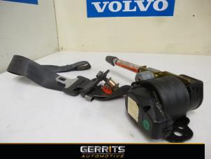Gebrauchte Sicherheitsgurt rechts vorne Volvo C70 (NK) 2.3 T5 20V Preis € 48,40 Margenregelung angeboten von Gerrits Automotive