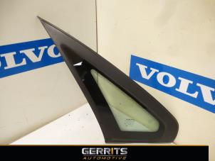 Usagé Vitre triangulaire arrière gauche Volvo S80 (TR/TS) 2.5 T Turbo 20V Prix € 29,99 Règlement à la marge proposé par Gerrits Automotive