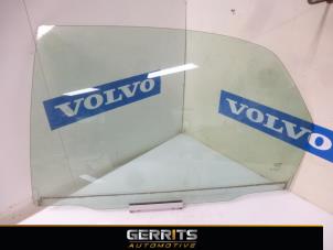 Usados Ventanilla de puerta de 4 puertas izquierda detrás Volvo S80 (TR/TS) 2.4 20V 140 Precio € 31,90 Norma de margen ofrecido por Gerrits Automotive