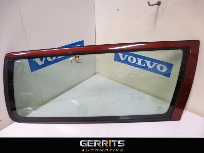 Usados Ventanilla detrás Volvo V70 (SW) 2.4 T 20V Precio € 45,10 Norma de margen ofrecido por Gerrits Automotive BV
