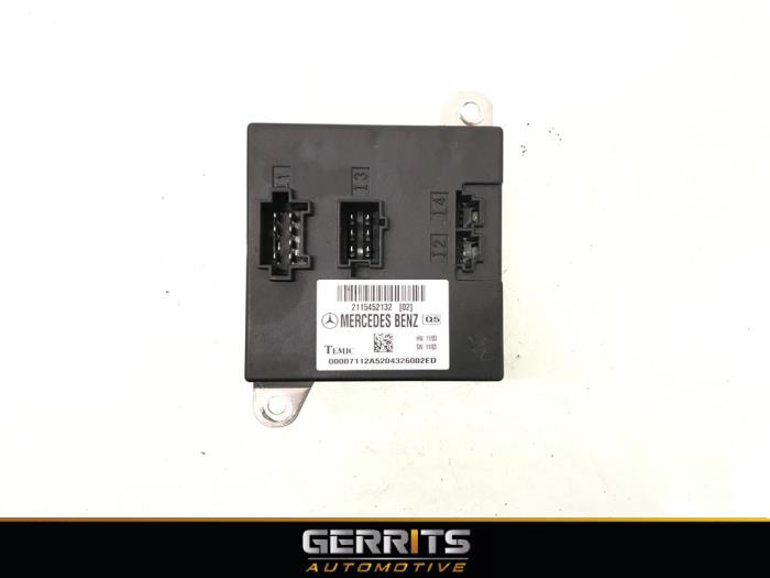 Used Body control computer Mercedes E (W211) 4.0 E-400 CDI 32V Price € 39,60 Margin scheme offered by Gerrits Automotive BV