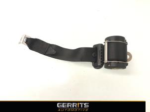 Used Rear seatbelt, left Ford Fusion 1.4 16V Price € 28,60 Margin scheme offered by Gerrits Automotive
