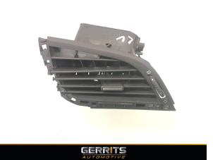 Used Dashboard vent Peugeot 207/207+ (WA/WC/WM) 1.4 16V VTi Price € 21,98 Margin scheme offered by Gerrits Automotive