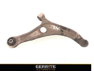 Used Front wishbone, right Hyundai i40 CW (VFC) 1.7 CRDi 16V Price € 82,50 Margin scheme offered by Gerrits Automotive