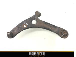 Used Front wishbone, left Mitsubishi Colt (Z2/Z3) 1.3 16V Price € 21,98 Margin scheme offered by Gerrits Automotive