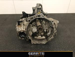 Used Gearbox Volkswagen New Beetle (1Y7) 2.0 Price on request offered by Gerrits Automotive