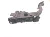 Accelerator pedal from a Ford Focus 3 Wagon 1.6 TDCi ECOnetic 2012