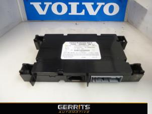 Używane Modul Bluetooth Volvo V70 (BW) 2.0 D 16V Cena € 106,70 Procedura marży oferowane przez Gerrits Automotive