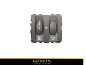 Used AIH headlight switch Renault Zoé (AG) 43kW Price € 19,99 Margin scheme offered by Gerrits Automotive