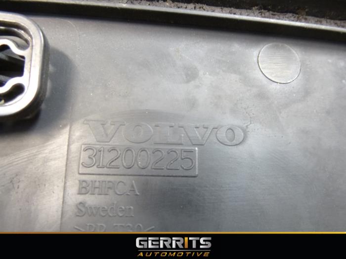 Pokrywa baterii z Volvo V70 (BW) 2.0 D 16V 2009