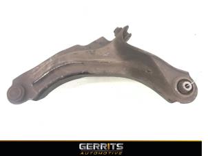 Used Front wishbone, right Renault Clio IV Estate/Grandtour (7R) 1.5 Energy dCi 90 FAP Price € 21,98 Margin scheme offered by Gerrits Automotive