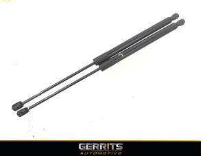 Used Set of tailgate gas struts Ford B-Max (JK8) 1.0 EcoBoost 12V 100 Price € 21,98 Margin scheme offered by Gerrits Automotive