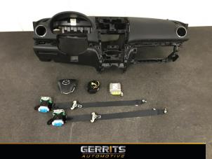 Usados Juego y módulo de airbag Mazda 6 SportBreak (GH19/GHA9) 2.2 CDVi 16V 130 Precio € 699,00 Norma de margen ofrecido por Gerrits Automotive