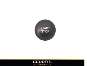 Usados Interruptores Start/Stop Renault Megane IV Estate (RFBK) 1.6 Energy dCi 130 Precio € 19,99 Norma de margen ofrecido por Gerrits Automotive