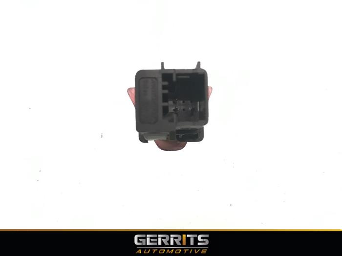 Panic lighting switch from a Peugeot 307 CC (3B) 2.0 16V 2005