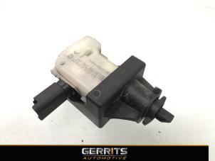 Used Tank flap lock motor Citroen DS5 (KD/KF) 2.0 165 HYbrid4 16V Price € 27,48 Margin scheme offered by Gerrits Automotive