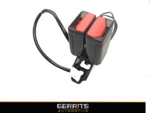 Usagé Insertion ceinture de sécurité arrière gauche Citroen DS5 (KD/KF) 2.0 165 HYbrid4 16V Prix € 32,98 Règlement à la marge proposé par Gerrits Automotive