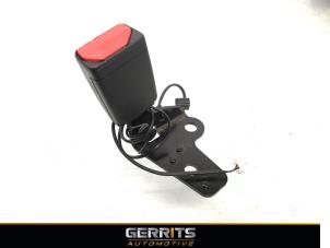 Used Rear seatbelt buckle, right Citroen DS5 (KD/KF) 2.0 165 HYbrid4 16V Price € 27,48 Margin scheme offered by Gerrits Automotive