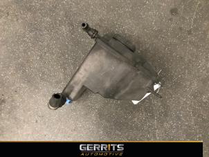 Used Expansion vessel BMW 3 serie (E93) 320d 16V Price € 21,98 Margin scheme offered by Gerrits Automotive