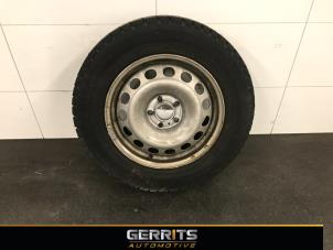 Used Wheel + winter tyre Peugeot Expert (VA/VB/VE/VF/VY) 2.0 Blue HDi 150 16V Price € 99,80 Inclusive VAT offered by Gerrits Automotive