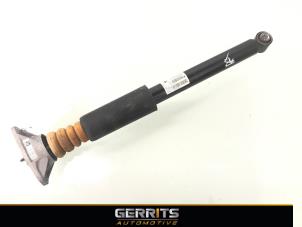 Used Rear shock absorber, right BMW 2 serie Gran Tourer (F46) 218d 2.0 TwinPower Turbo 16V Price € 54,98 Margin scheme offered by Gerrits Automotive