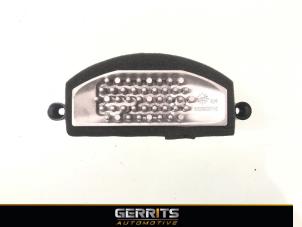Used Heater resistor BMW 2 serie Gran Tourer (F46) 218d 2.0 TwinPower Turbo 16V Price € 27,48 Margin scheme offered by Gerrits Automotive