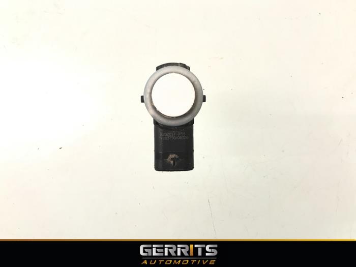 Gebrauchte PDC Sensor BMW 2 serie Gran Tourer (F46) 218d 2.0 TwinPower Turbo 16V Preis € 38,48 Margenregelung angeboten von Gerrits Automotive BV