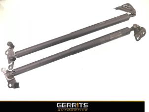 Used Set of tailgate gas struts BMW 2 serie Gran Tourer (F46) 218d 2.0 TwinPower Turbo 16V Price € 82,48 Margin scheme offered by Gerrits Automotive