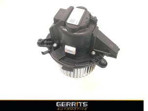 Used Heating and ventilation fan motor Peugeot Expert (VA/VB/VE/VF/VY) 2.0 Blue HDi 150 16V Price € 82,48 Margin scheme offered by Gerrits Automotive