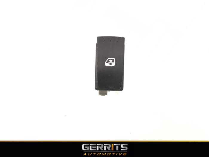 Usados Interruptor de ventanilla eléctrica Renault Espace (JK) 2.0 dCi 16V 175 FAP Precio € 21,98 Norma de margen ofrecido por Gerrits Automotive BV