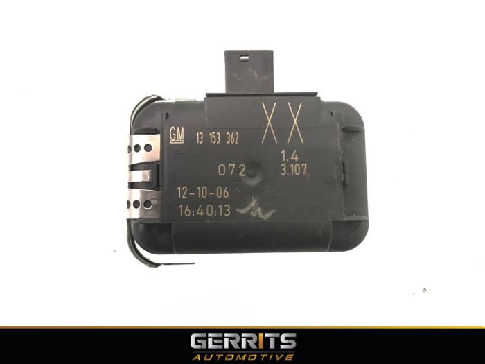 Begagnade Regnsensor Opel Vectra C Caravan 2.2 DIG 16V Pris € 21,98 Marginaltabell erbjuds av Gerrits Automotive BV