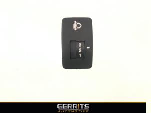 Used AIH headlight switch Hyundai Accent 1.4i 16V Price € 21,98 Margin scheme offered by Gerrits Automotive