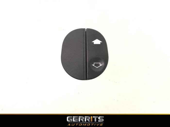 Usados Interruptor de ventanilla eléctrica Ford Transit Connect 1.8 TDCi LWB Precio € 21,98 Norma de margen ofrecido por Gerrits Automotive BV