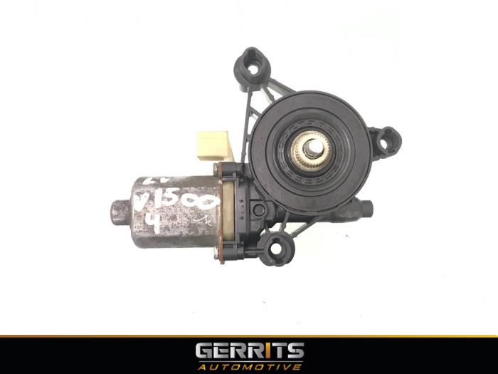 Usados Motor de ventanilla de puerta Volkswagen Golf VII (AUA) 2.0 GTD 16V Precio € 21,98 Norma de margen ofrecido por Gerrits Automotive BV