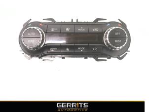 Używane Panel sterowania nagrzewnicy Mercedes GLA (156.9) 2.2 220 d 16V 4-Matic Cena € 137,48 Procedura marży oferowane przez Gerrits Automotive