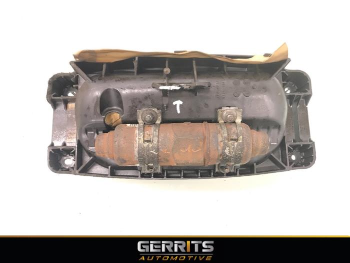 Right airbag (dashboard) from a Mercedes-Benz GLA (156.9) 2.2 220 d 16V 4-Matic 2017