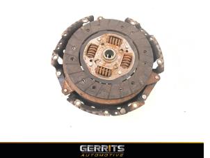 Used Clutch kit (complete) Renault Fluence (LZ) 1.6 16V Price € 54,98 Margin scheme offered by Gerrits Automotive