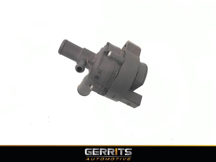 Begagnade Extra vattenpump Mercedes C (W204) 3.0 C-280 V6 24V Pris € 19,99 Marginaltabell erbjuds av Gerrits Automotive BV