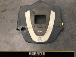 Usados Cuerpo de filtro de aire Mercedes C (W204) 3.0 C-280 V6 24V Precio € 76,98 Norma de margen ofrecido por Gerrits Automotive