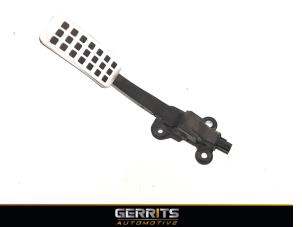 Used Accelerator pedal Mitsubishi Outlander (GF/GG) 2.0 16V PHEV 4x4 Price € 54,98 Margin scheme offered by Gerrits Automotive