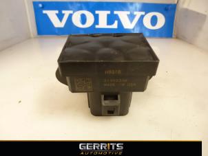 Używane Modul pompa paliwowa Volvo V40 (MV) 2.0 D2 16V Cena € 38,50 Procedura marży oferowane przez Gerrits Automotive