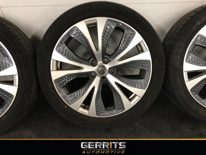 Set of wheels + tyres Renault Scénic IV 1.3 TCE 140 16V - 403006686R Alloy  RENAULT/ GOODYEAR