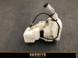 Used Front windscreen washer reservoir Fiat Ducato (250) 2.3 D 130 Multijet Price € 33,25 Inclusive VAT offered by Gerrits Automotive
