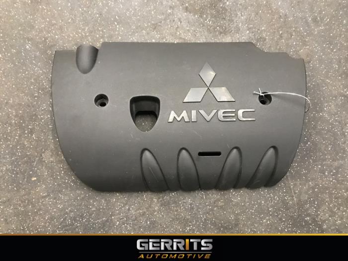 Engine cover from a Mitsubishi Outlander (CW) 2.4 16V Mivec 4x4 2010