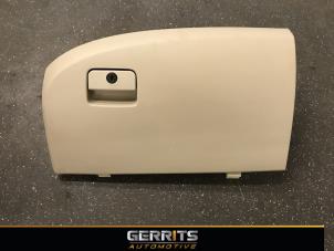 Used Glovebox Mitsubishi Outlander (CW) 2.4 16V Mivec 4x4 Price € 54,98 Margin scheme offered by Gerrits Automotive