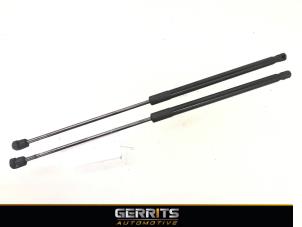 Used Set of tailgate gas struts Ford Focus 3 1.0 Ti-VCT EcoBoost 12V 125 Price € 19,99 Margin scheme offered by Gerrits Automotive